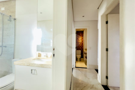 Apartamento à venda com 3 quartos, sendo 1 suíte,  em Nova Petrópolis, São Bernardo do Campo, SP
