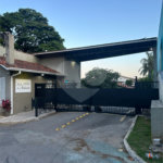 Casa à venda com 4 quartos, sendo 1 suíte,  no condomínio Jardim das Acácias, Cotia - SP