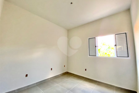 Casa à venda com 2 quartos, sendo 1 suíte,  em Vila Nastri, Itapetininga, SP
