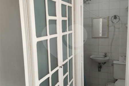 Apartamento à venda com 3 quartos, sendo 1 suíte, em Indianópolis, São Paulo, SP