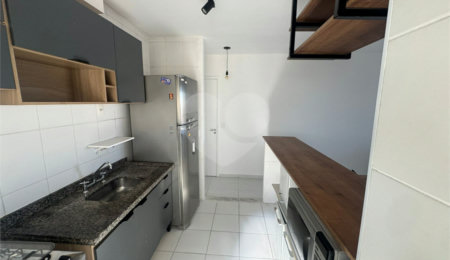 Apartamento à venda com 3 quartos, sendo 1 suíte,  em Jaguaré, São Paulo, SP