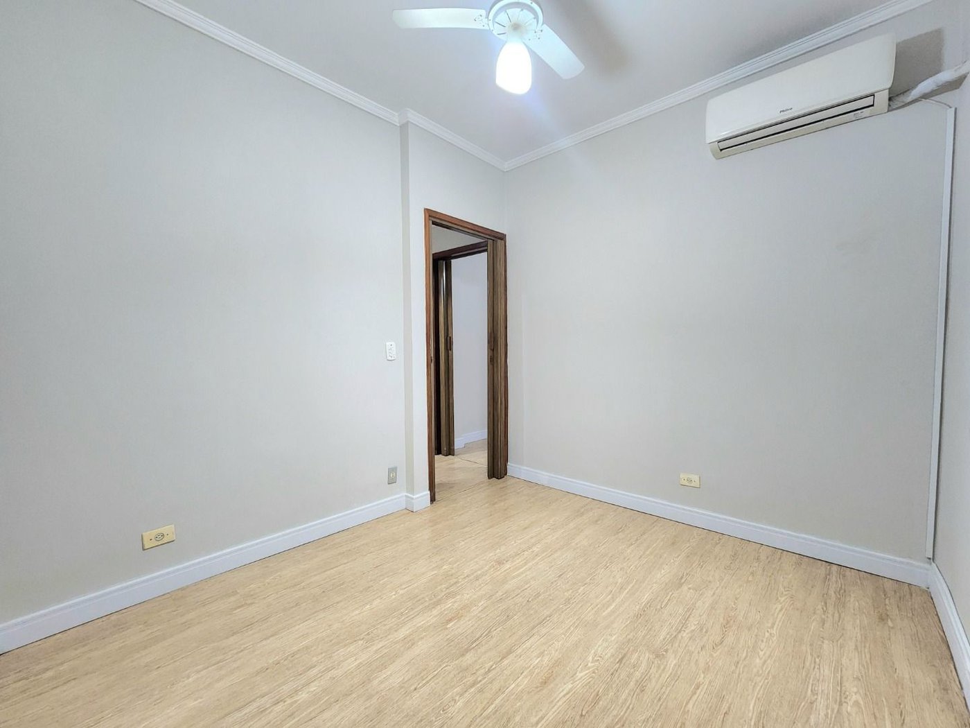 Apartamento com 3 dormitórios para alugar, 65 m² por R$ 3.500,02/mês - Aparecida - Santos/SP