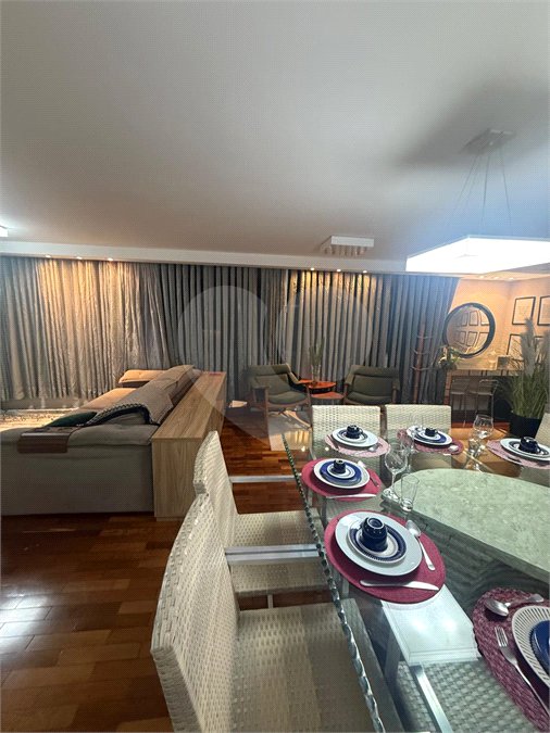 Apartamento à venda com 3 quartos, sendo 1 suíte, em Santa Cecília, São Paulo, SP
