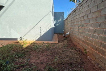 Casa à venda com 3 quartos, sendo 1 suíte,  em Residencial Costa Leste, Três Lagoas, MS