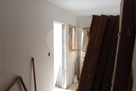Apartamento à venda com 3 quartos em Parque Vitória, São Paulo, SP