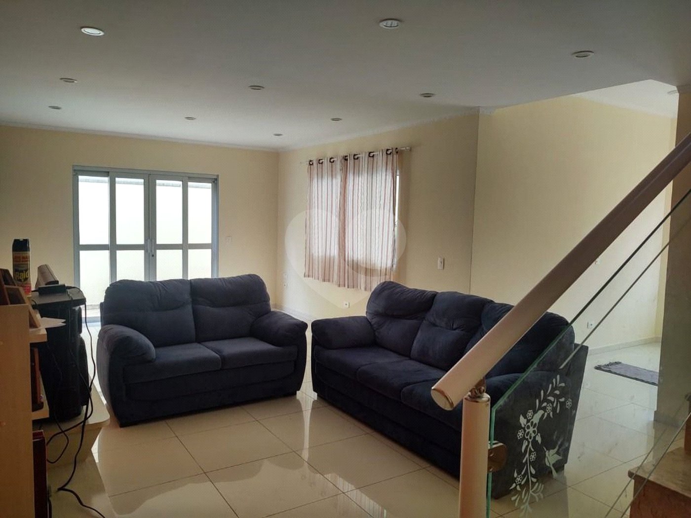 Casa à venda com 4 quartos, sendo 1 suíte, no condomínio Portobello, Sorocaba - SP