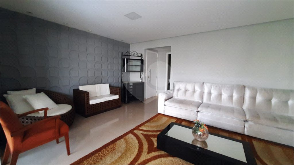 Apartamento à venda com 3 suítes em Jardim Marajoara, São Paulo, SP