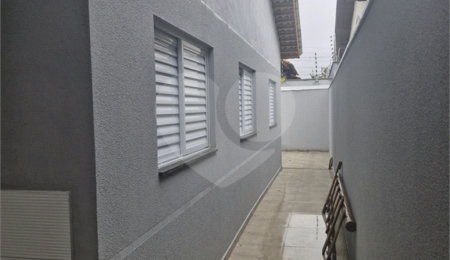 Casa à venda com 3 quartos, sendo 1 suíte,  em Jardim das Flores, Suzano, SP