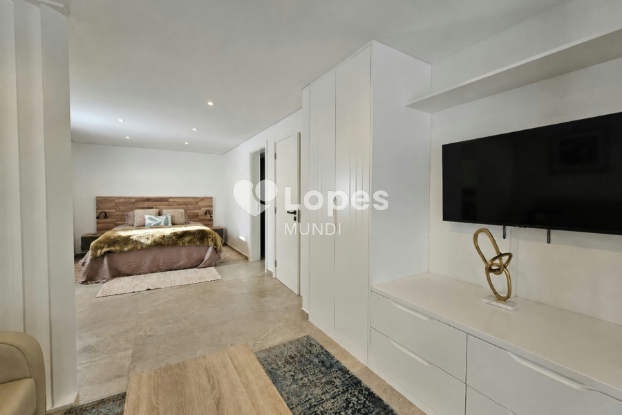 Casa com 3 quartos à venda no Algarve, Portugal – Piscina e terreno de 12.000 m²