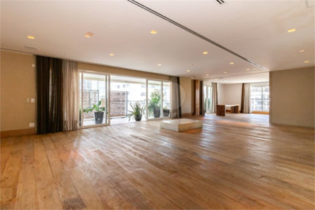 Apartamento à venda com 2 suítes em Itaim Bibi, São Paulo, SP