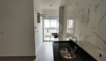 Apartamento à venda com 2 quartos em Vila Vitório Mazzei, São Paulo, SP