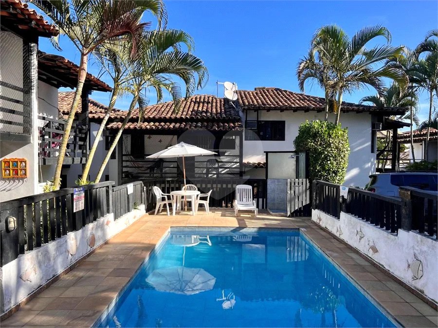 Casa à venda com 2 quartos, sendo 1 suíte, em Geribá, Armação dos Búzios, RJ