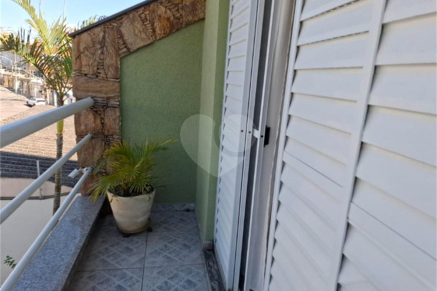 Sobrado à venda com 3 suítes em Vila Carrão, São Paulo, SP