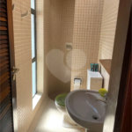 Casa à venda, 742 m², com piscina, 5 suítes, em Embu das Artes