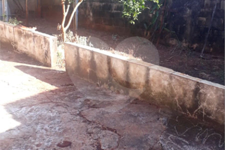 Casa à venda com 2 quartos em Núcleo Residencial Castelo Branco, São Carlos, SP