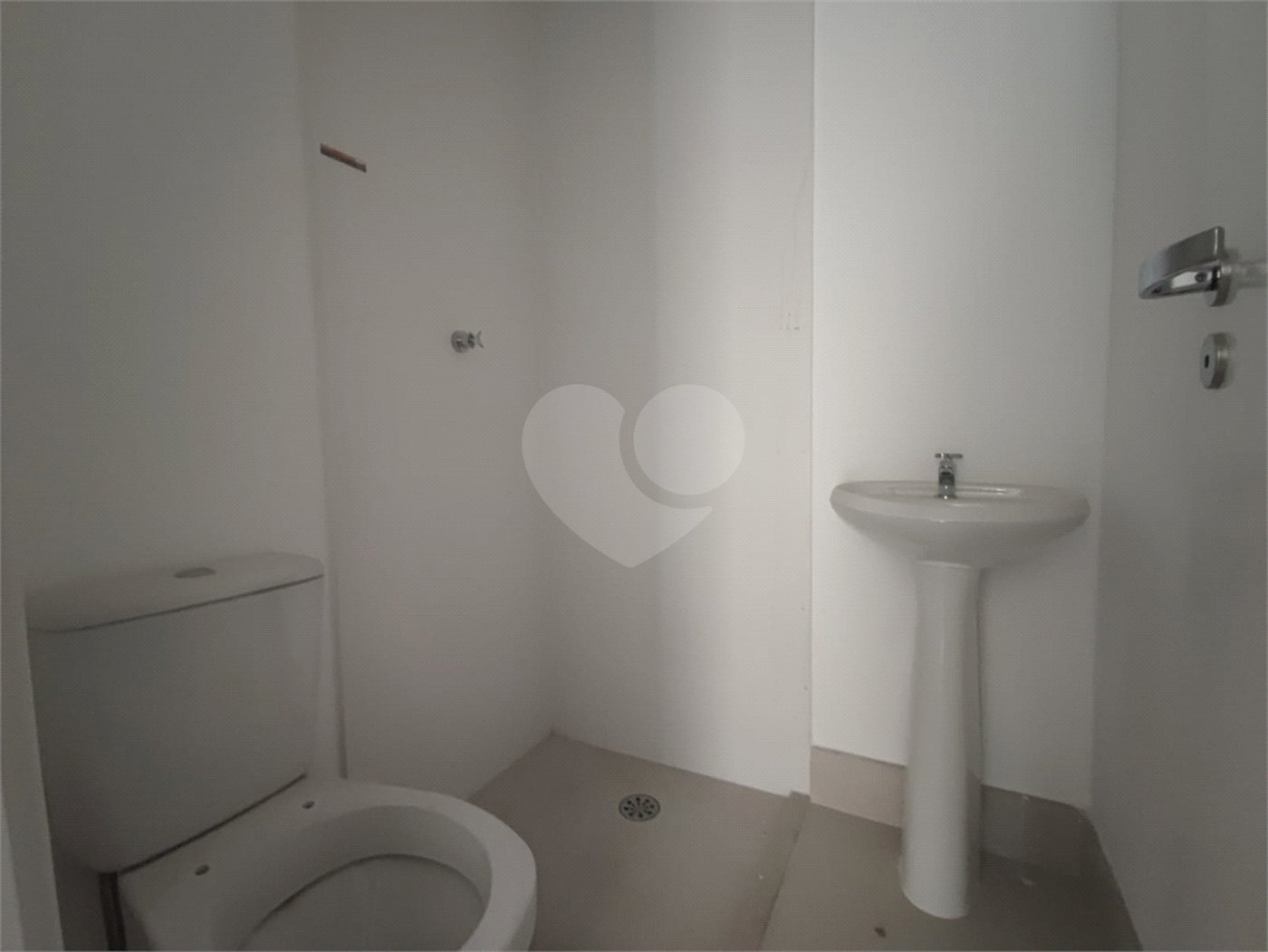 Apartamento à venda com 4 suítes em Jardim Leonor, São Paulo, SP