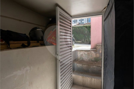 Casa de Vila à venda com 3 quartos, sendo 1 suíte, em Vila Pompéia, São Paulo, SP