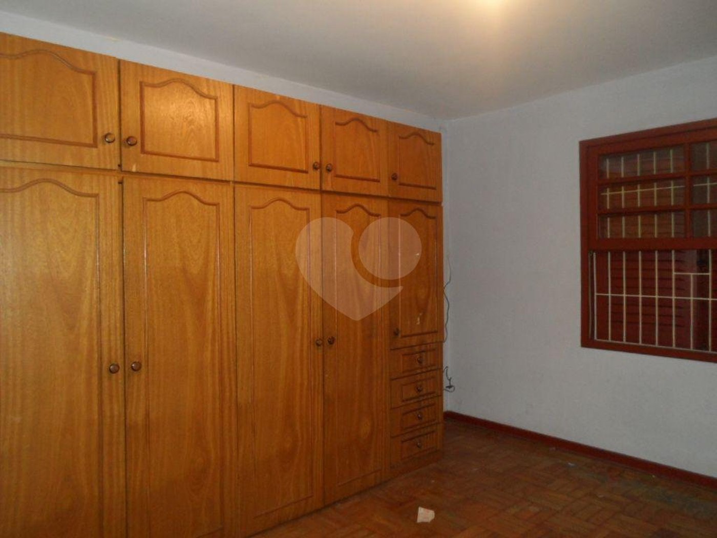 Sobrado à venda com 3 quartos, sendo 1 suíte, em Tremembé, São Paulo, SP
