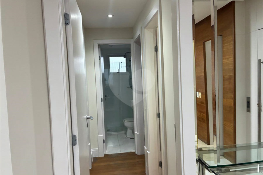 Apartamento à venda com 3 quartos, sendo 1 suíte, em Vila Guilherme, São Paulo, SP