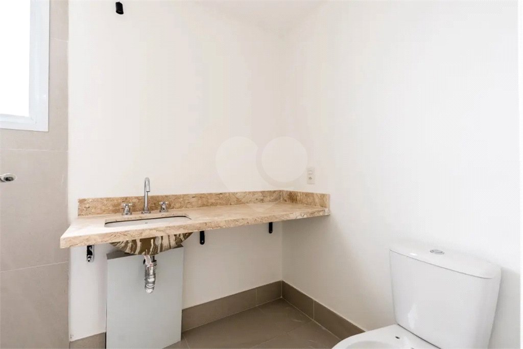 Apartamento à venda com 3 suítes em Jardim Dom Bosco, São Paulo, SP