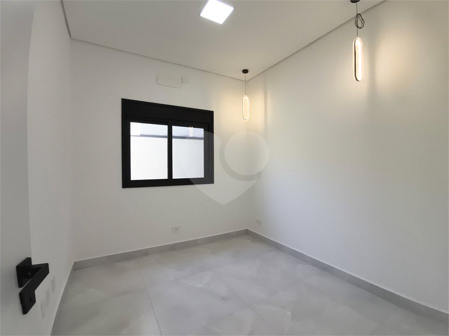 Casa à venda com 3 suítes no condomínio Campos do Conde I e II, Sorocaba - SP