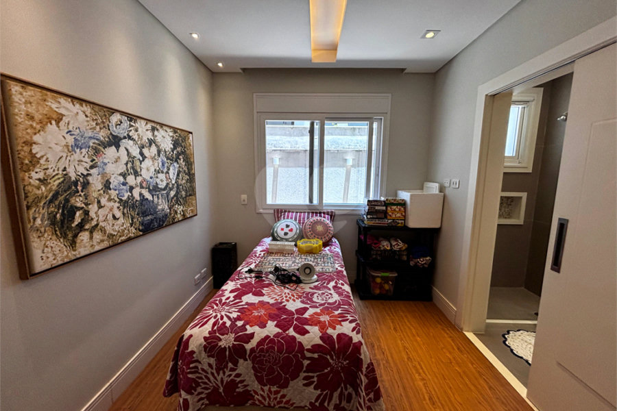Casa à venda com 4 quartos, sendo 3 suítes, no condomínio Reserva Nova Cantareira, São Paulo - SP