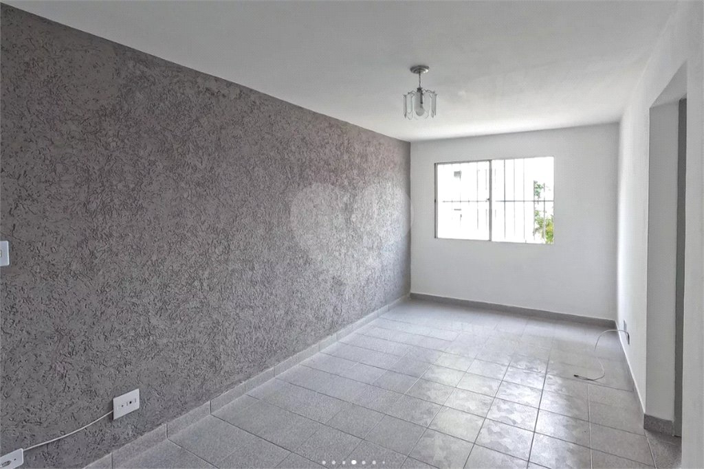 Apartamento à venda com 2 quartos em Horto, São Paulo, SP