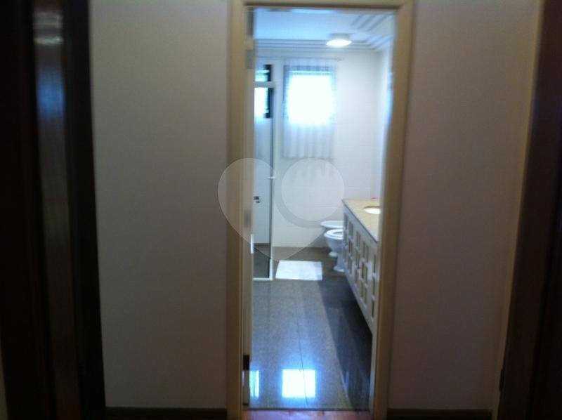 Apartamento à venda com 4 suítes em Real Parque, São Paulo, SP