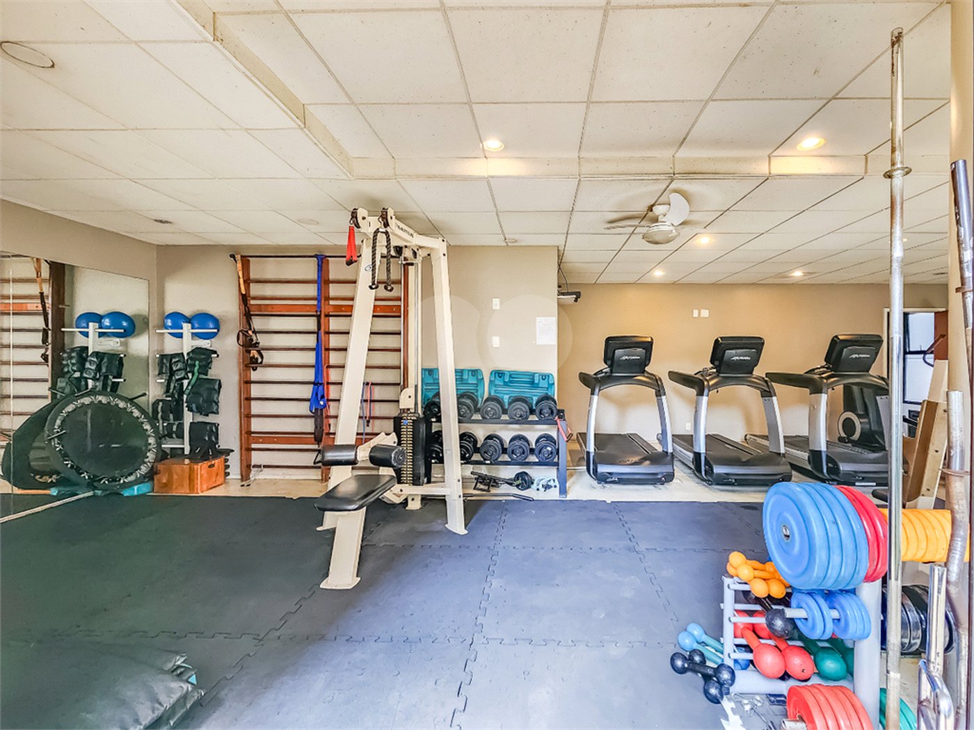 Apartamento à venda com 3 suítes em Indianópolis, São Paulo, SP