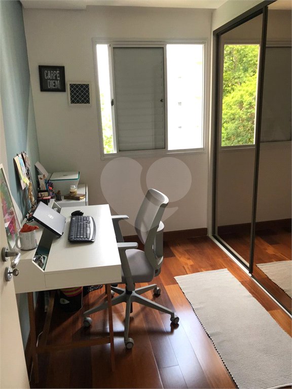 Apartamento à venda com 3 quartos, sendo 1 suíte,  em Lar São Paulo, São Paulo, SP