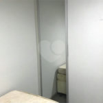 APARTAMENTO MOBILIADO EM FRENTE AO SHOPPING 02 DORMITÒRIOS