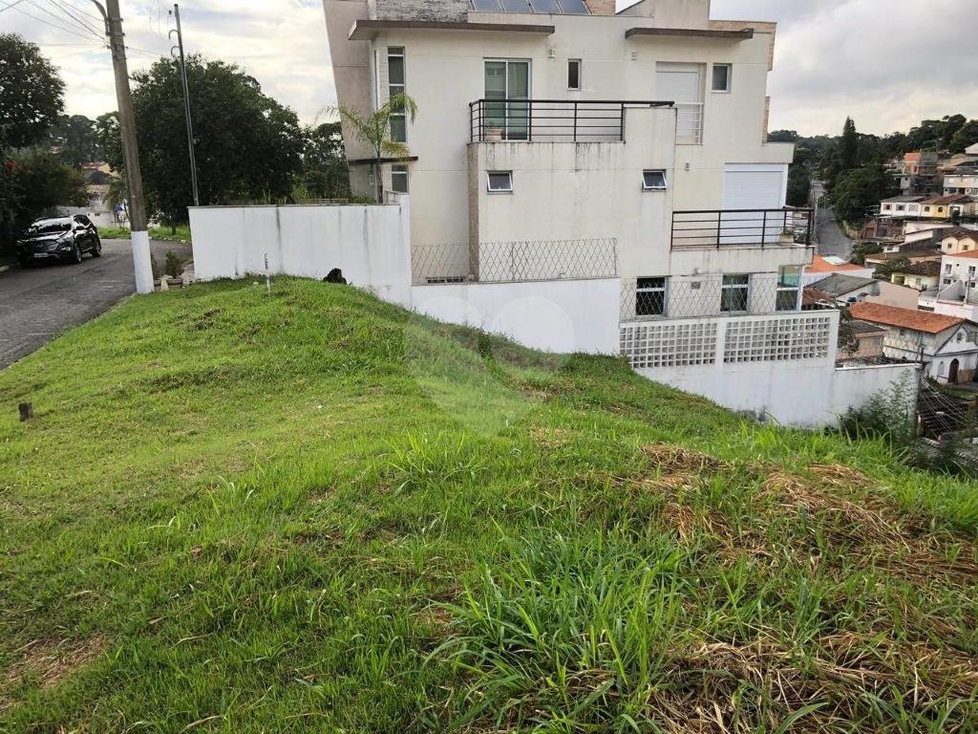 Terreno à venda em Horto, São Paulo, SP