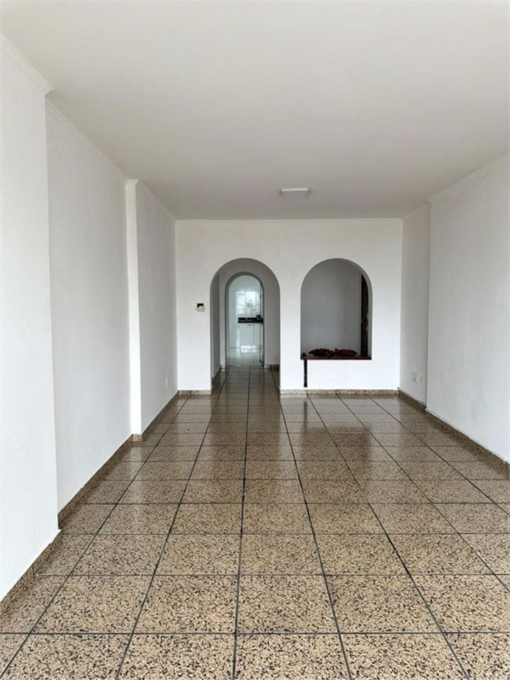 Apartamento Residencial à venda, Itararé, São Vicente - AP0804.