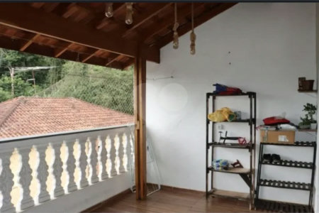 Triplex à venda com 3 quartos em Chácara Canta Galo, Cotia, SP