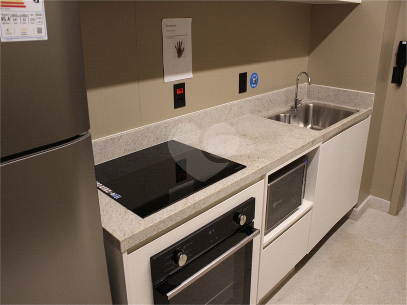 Apartamento à venda com 3 suítes em Pinheiros, São Paulo, SP