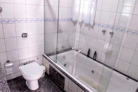 Apartamento à venda com 3 quartos, sendo 1 suíte, em Vila Paulicéia, São Paulo, SP