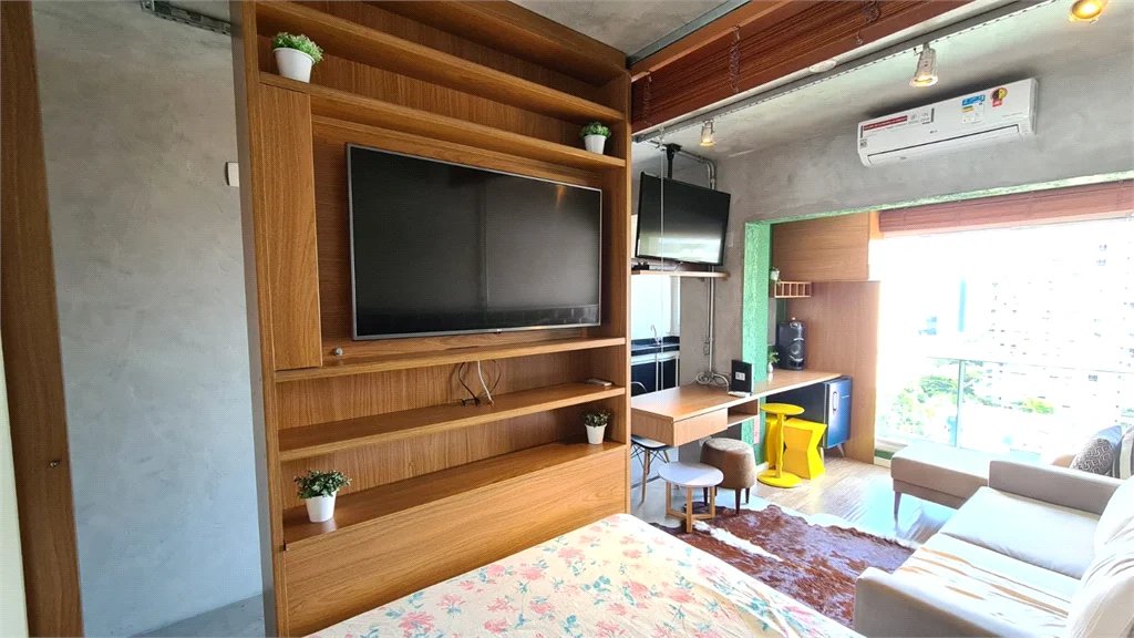 Apartamento à venda com 1 quarto em Cidade Monções, São Paulo, SP