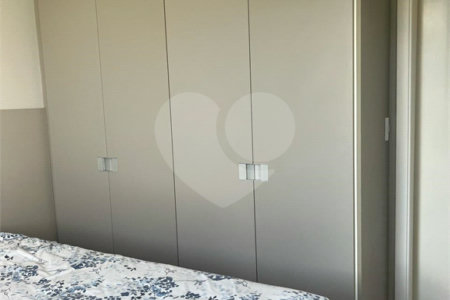 Casa à venda com 4 suítes no condomínio Residencial Campo de Toscana, Vinhedo - SP