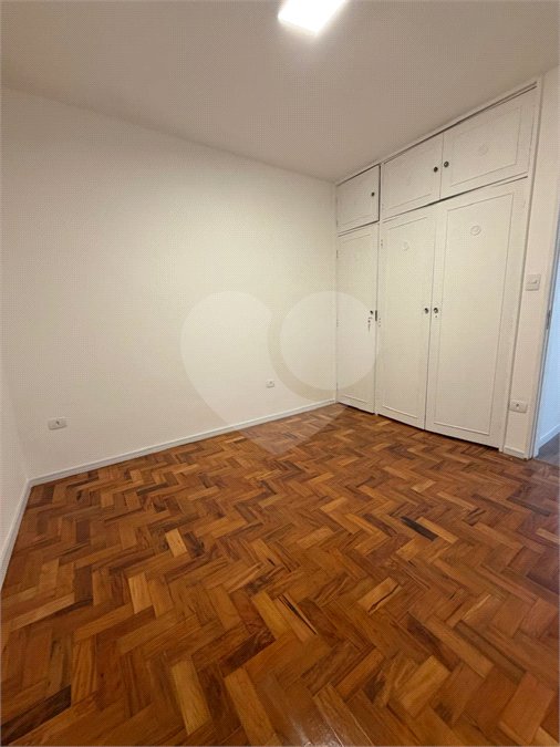 Apartamento à venda com 2 quartos, sendo 1 suíte, em Pinheiros, São Paulo, SP