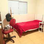 Casa à venda com 3 quartos, sendo 1 suíte,  no condomínio Jd Portugal, Sorocaba - SP