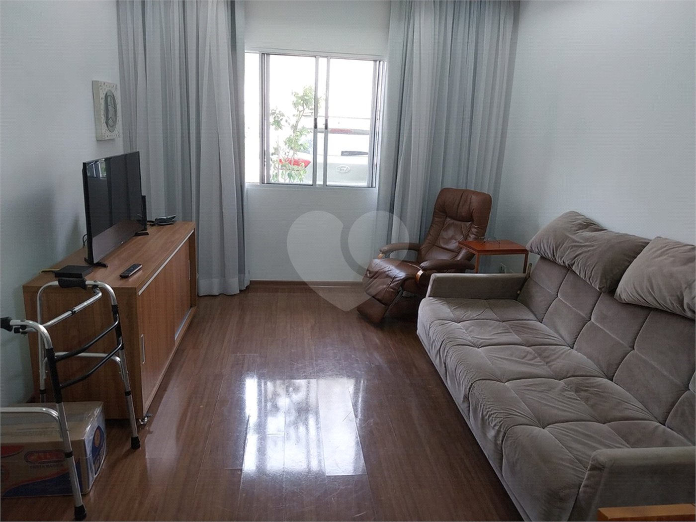 Casa à venda com 3 quartos, sendo 1 suíte, no condomínio Villagio Esperanza, Guarulhos - SP