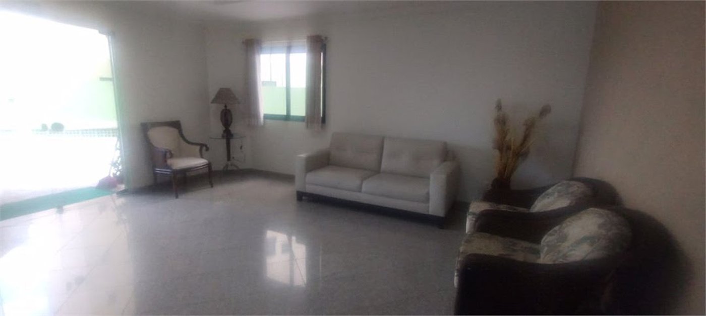 Apartamento 3 quartos com Vista para o Mar a Duas Quadras da Praia da Enseada – Guarujá