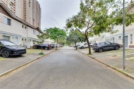 Casa à venda com 3 quartos, sendo 1 suíte, no condomínio Terrara Townhouses, São Paulo - SP