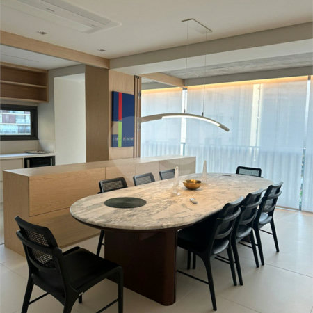 Apartamento à venda com 2 suítes em Vila Nova Conceição, São Paulo, SP
