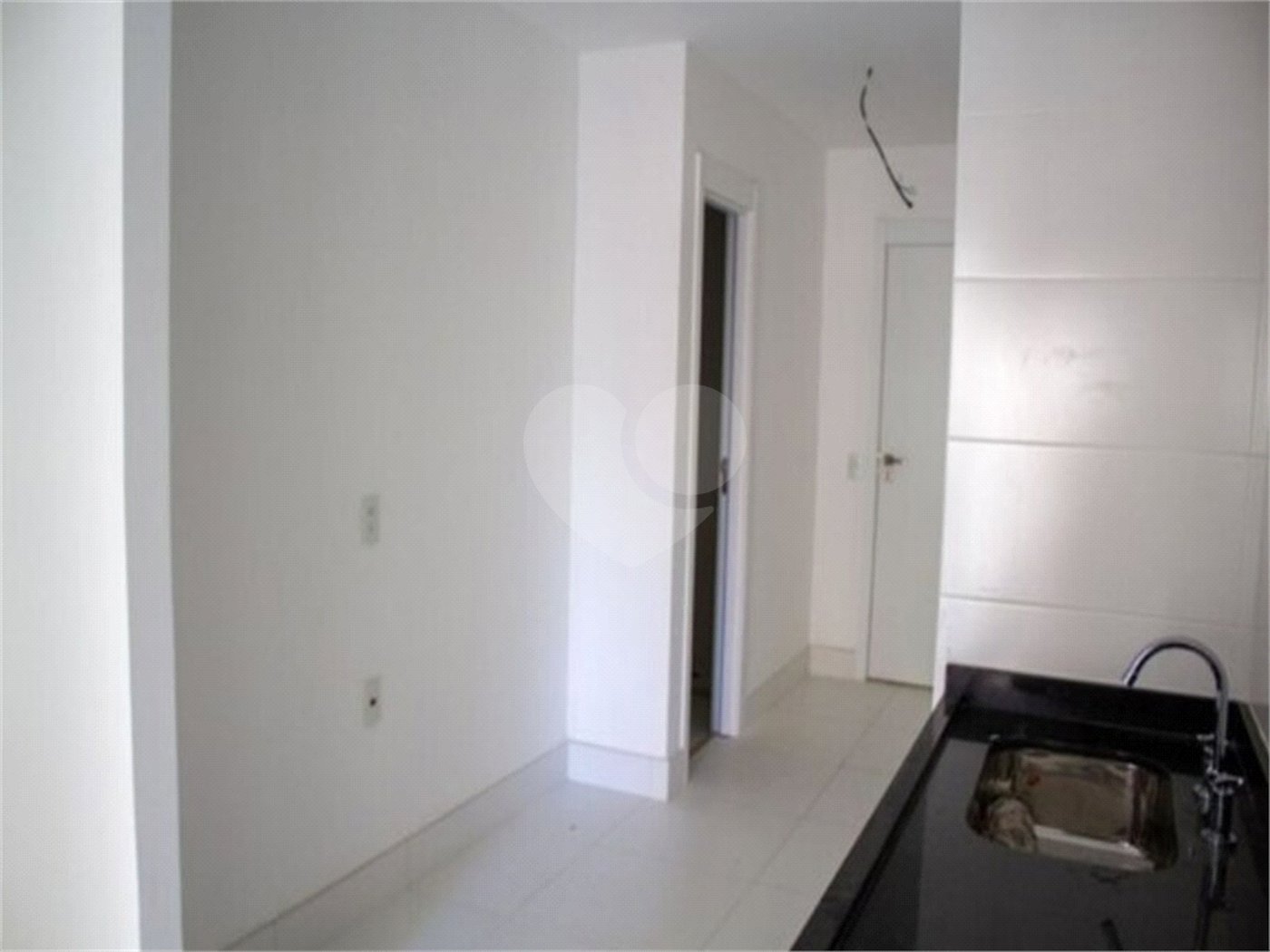 Apartamento à venda com 3 quartos, sendo 1 suíte, em Paraíso, São Paulo, SP