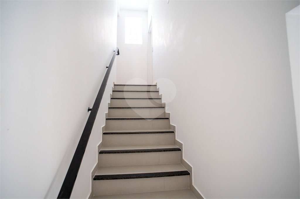 Casa à venda com 3 suítes em Vila Santista, Atibaia, SP