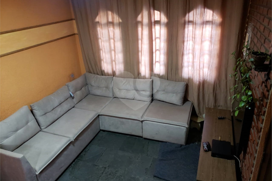 Sobrado à venda com 3 quartos, sendo 1 suíte, em Tremembé, São Paulo, SP