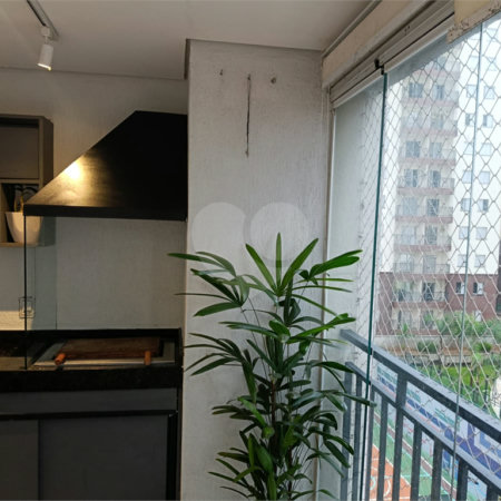 Apartamento à venda com 3 quartos, sendo 1 suíte, em Jardim Flor da Montanha, Guarulhos, SP