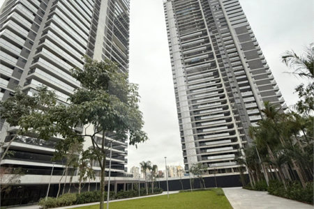 Apartamento à venda com 3 suítes em Jardim Fonte do Morumbi, São Paulo, SP
