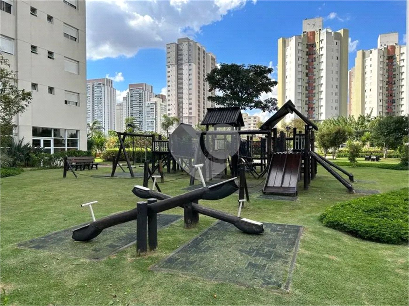 Apartamento à venda com 4 quartos, sendo 3 suítes, em Vila Leopoldina, São Paulo, SP